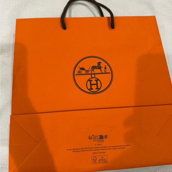 Hermes shopping bag - Picture 3 of 7